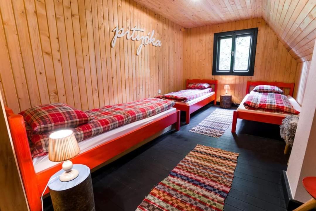 Вілла Piricske Pihenohaz Ciceu Екстер'єр фото